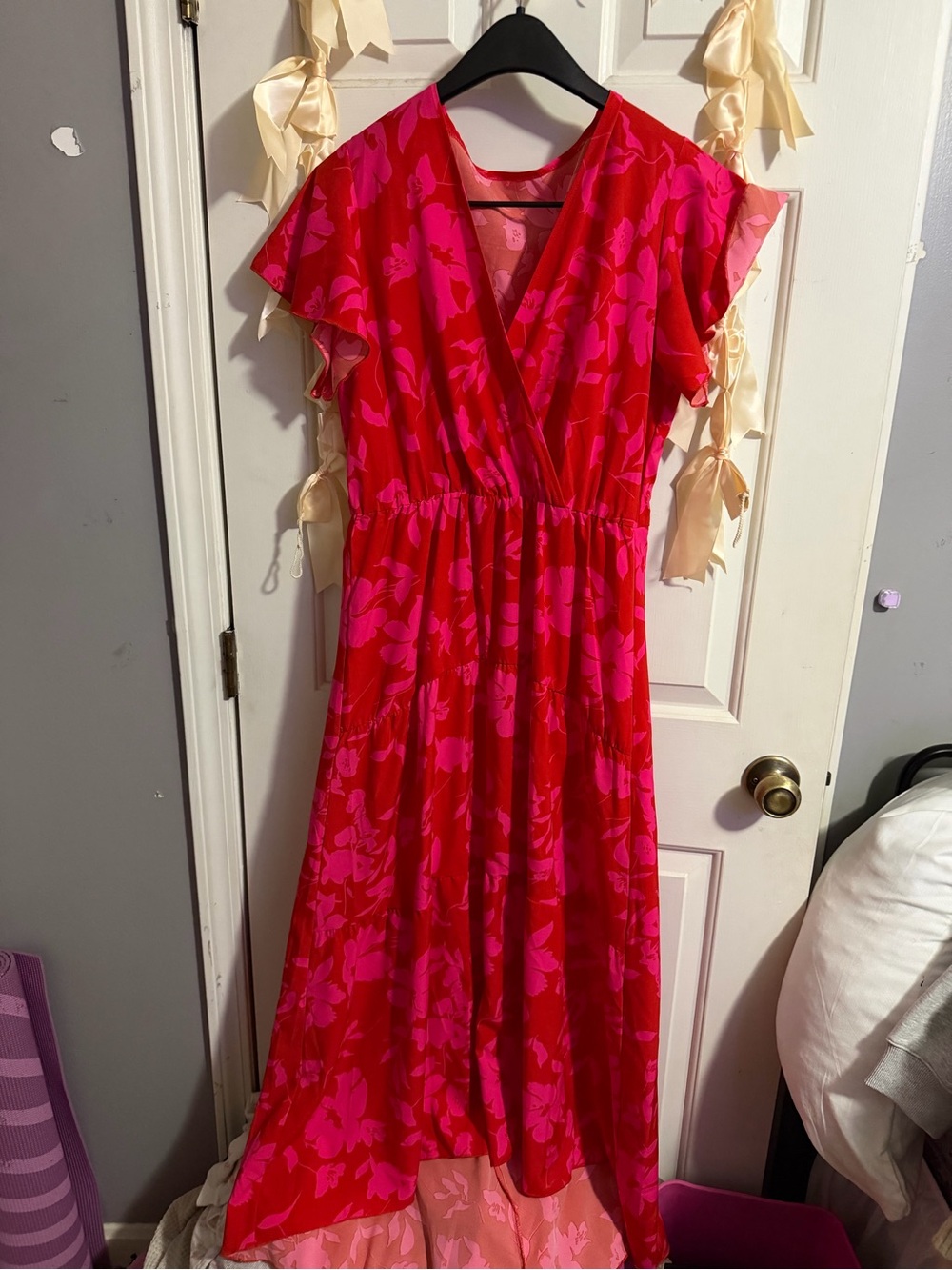 Pink Floral V-Neck Maxi Dress